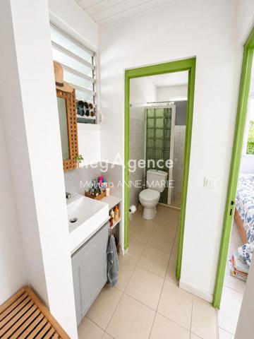 Immeuble à RIVIERE-PILOTE, 97211 - 182m²