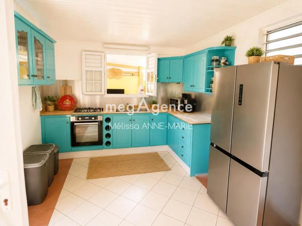 Immeuble à RIVIERE-PILOTE, 97211 - 182m²