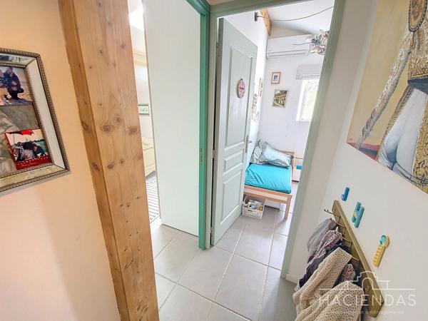 La Fare-les-Oliviers (13580) Charme provençal, praticité et confort au quotidien