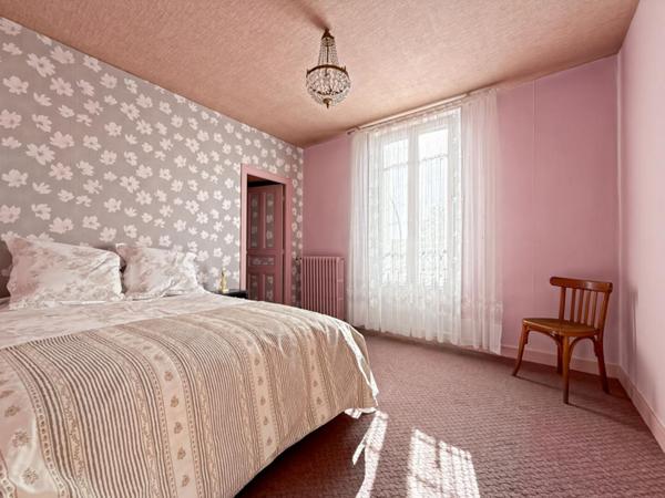 Maison Saint Clement 6 pièce(s) 124 m2