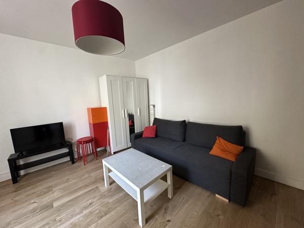 Location appartement T1 meublé - Centre-ville