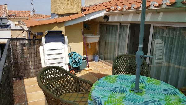 Maison de ville avec garage et terrasse