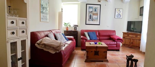 Maison de ville avec garage et terrasse