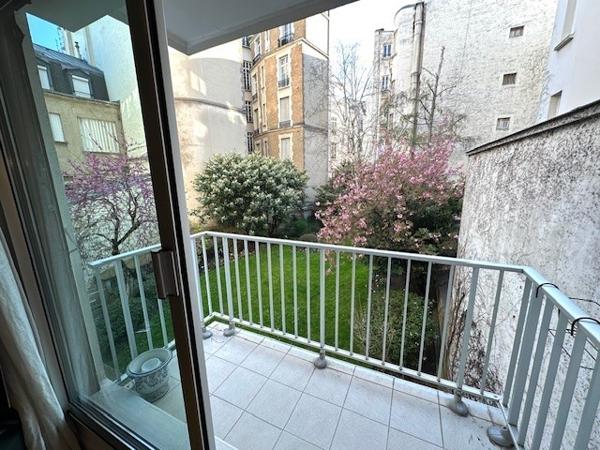 Appartement F2 à vendre  2 pièces - 52 m2 PARIS - 75016