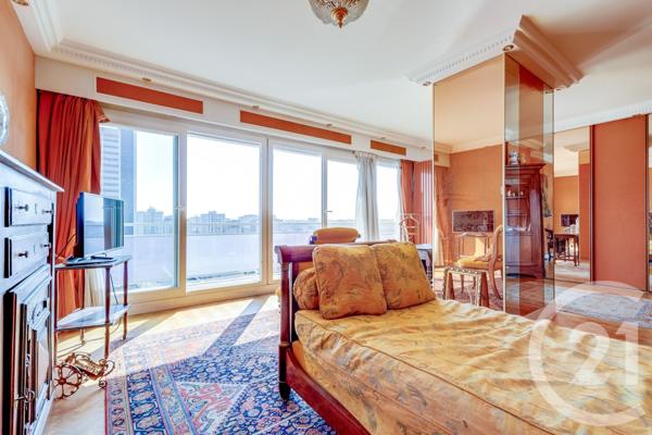 Appartement F4 à vendre  4 pièces - 104,58 m2 PARIS - 75015