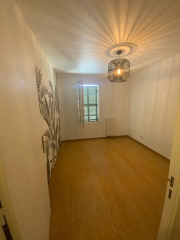 Appartement Chessy 3 pièce(s) 74 m2