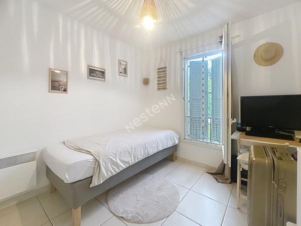 Maison contemporaine Type 4 à Sanary sur Mer au calme absolut