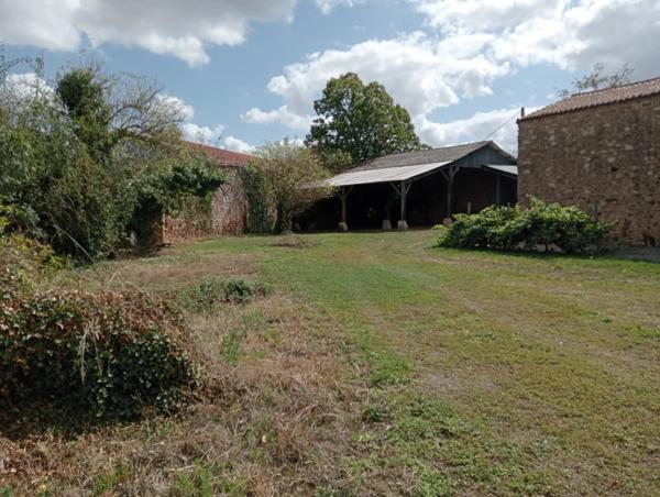 Maison indépendante avec un potentiel énorme