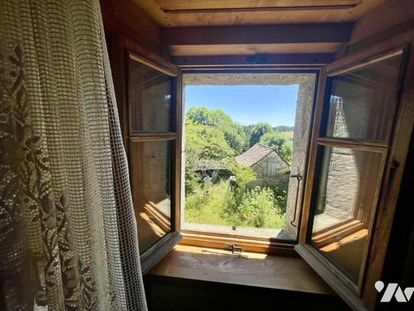 A VENDRE CORPS DE FERME  LES MONTS VERTS