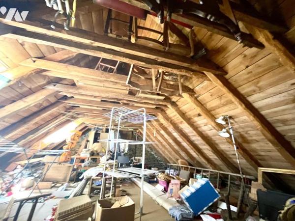 A VENDRE CORPS DE FERME  LES MONTS VERTS