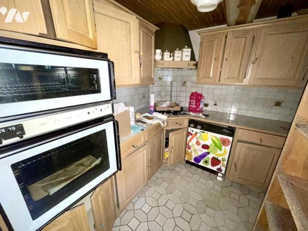 A VENDRE CORPS DE FERME  LES MONTS VERTS