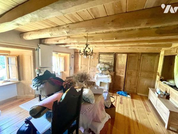 A VENDRE CORPS DE FERME  LES MONTS VERTS