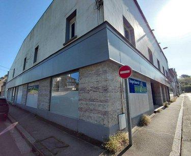 Local commercial à vendre à Pontivy dans le Morbihan (56300), ref : 063-493