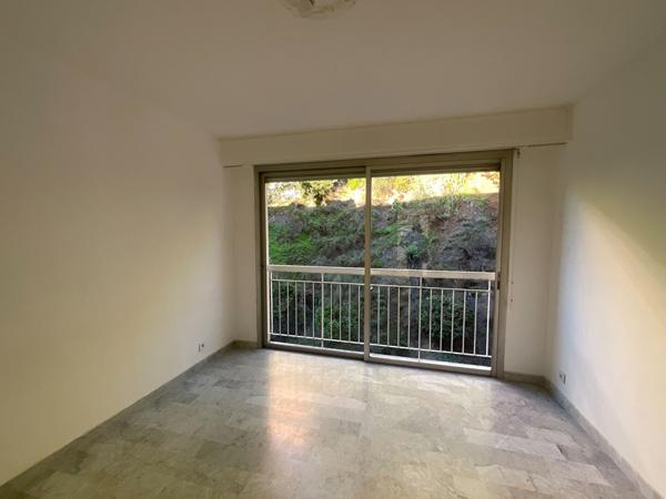 MENTON - CIAPPES - GRAND DEUX PIECES VUE MER - PEPITE !