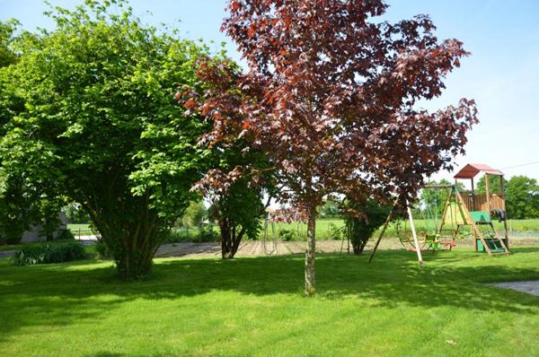 Ensemble immobilier maison et gîtes La Verrie 5 pièces 251 m2