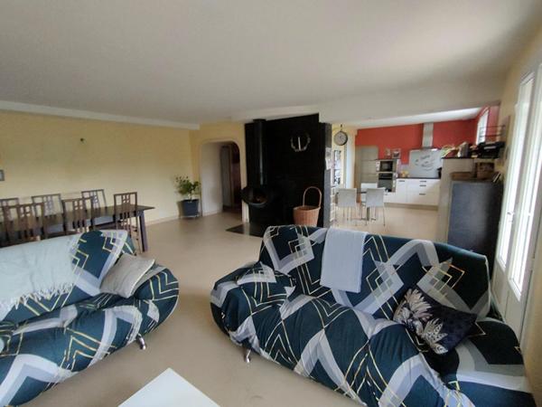 Ensemble immobilier maison et gîtes La Verrie 5 pièces 251 m2