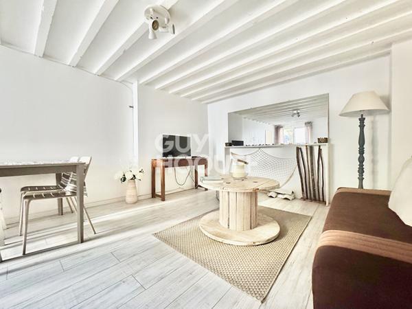 T2 avec mezzanine dans l'hypercentre d'Arcachon