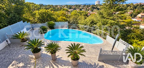 Maison (prestige) à vendre 7 pièces 196 m² Saint-Raphaël