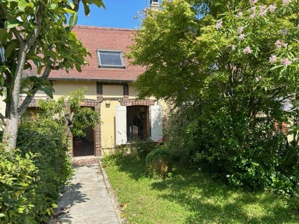 Maison de campagne à BROU (28160)