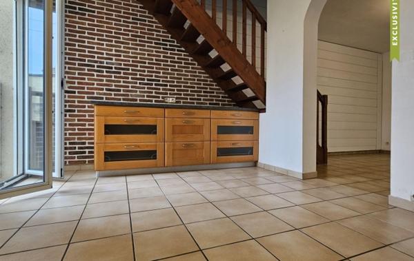 Vente Maison de village Avec garage et cour à rafraîchir Fauillet