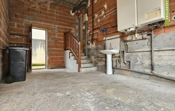 Vente Maison de village Avec garage et cour à rafraîchir Fauillet