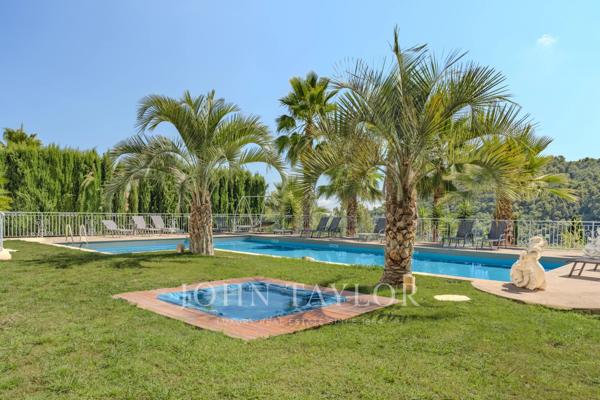 Villa d'exception avec vue panoramique – Grasse