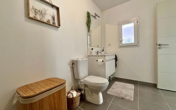 Appartement à vendre    1 pièce •  Saint-Jean-de-Védas