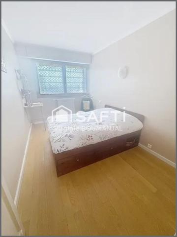 Appartement de 144 m2 4 chambres avec balcon, garage et cave