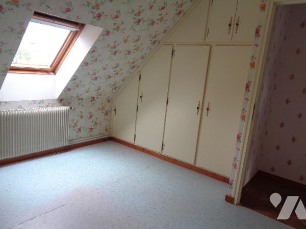 PAVILLON EN SORTIE DE BOURG