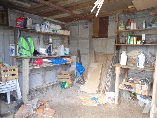 PAVILLON EN SORTIE DE BOURG