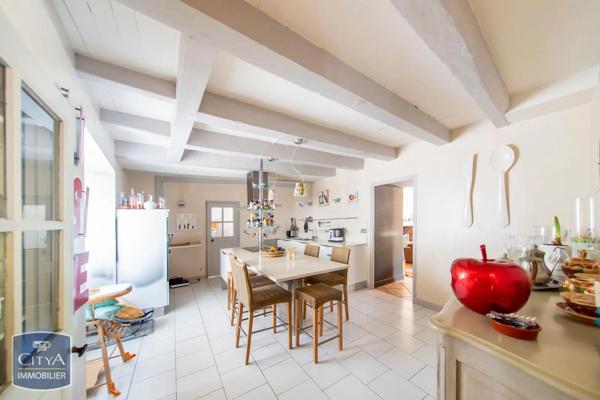 Vente maison 6 pièces de 273m²