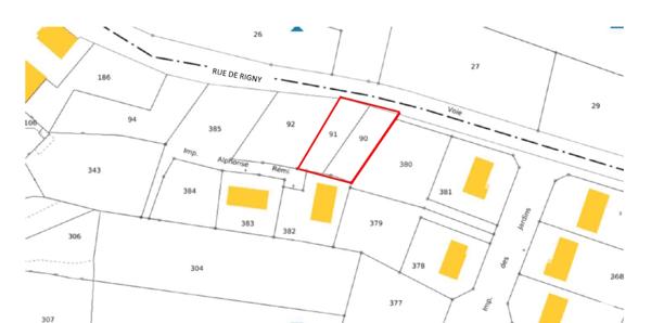 Terrain à bâtir non viabilisé à 7 min environ de GRAY de 749 M2 au bord d'une rue peu passante