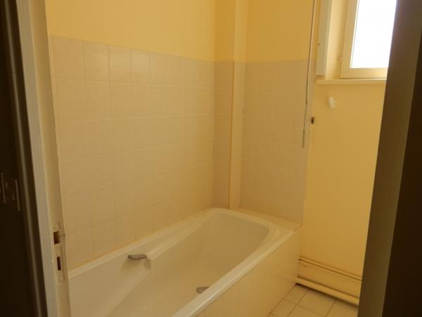 Location Appartement 3 pièces Sézanne (51120)
