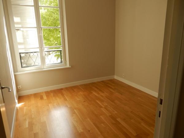 Location Appartement 3 pièces Sézanne (51120)