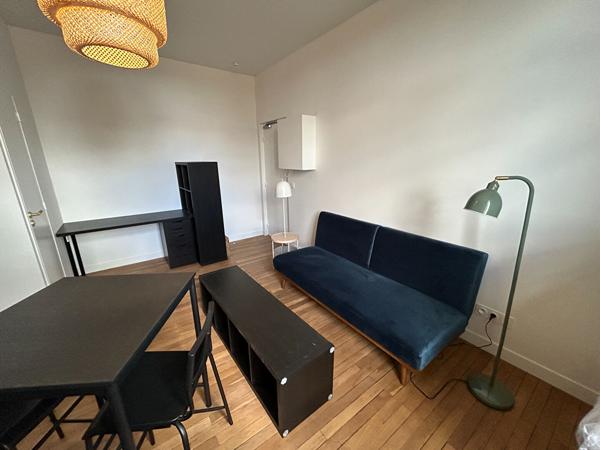 Studio – hyper centre – 21.59 m²