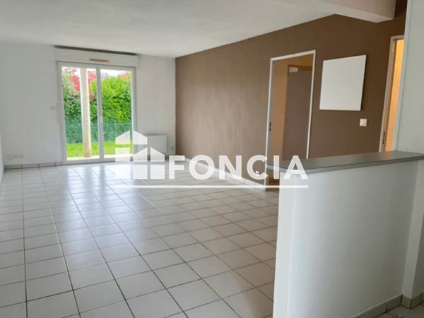 Location Appartement 2 pièces 49.83 m² - SQUARE DE GASTINE Sable Sur Sarthe 72300