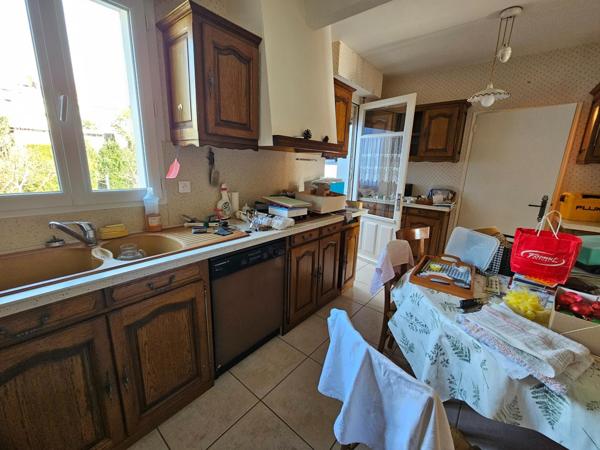 Maison à LA ROCHE-SUR-YON, 85000 - 5 pièces 126m²