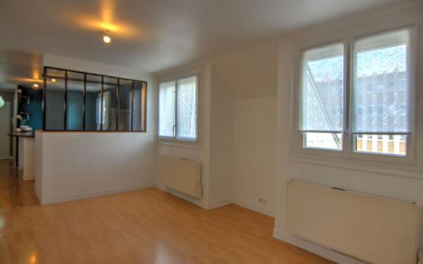 Appartement à vendre    4 pièces • 75,82 m2 Orléans