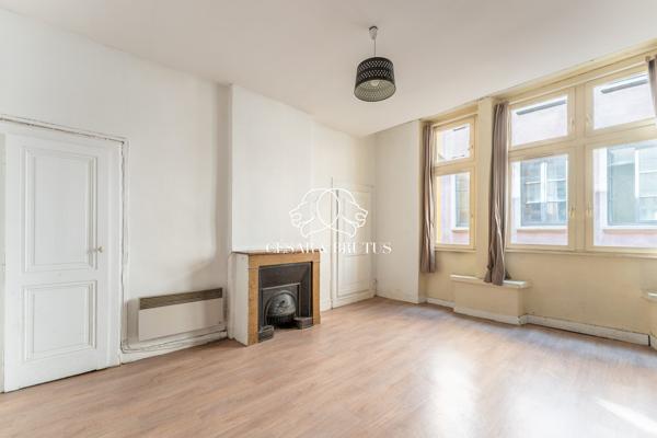 Vieux-Lyon : T2 Renaissance de 48 m² – Parfait premier achat ou investissement