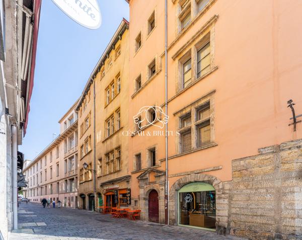 Vieux-Lyon : T2 Renaissance de 48 m² – Parfait premier achat ou investissement