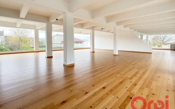 Appartement à vendre    4 pièces • 174 m2 Vichy