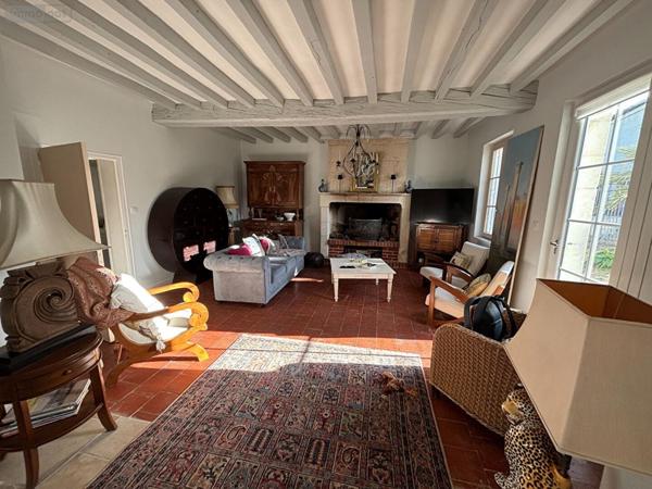 Maison à vendre à Longué-Jumelles dans le Maine-et-Loire (49160), ref : 2018237