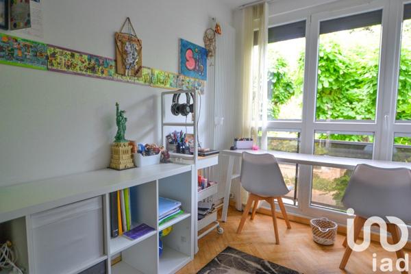 Appartement 3 pièces de 62 m² à Fontenay-aux-Roses (92260)