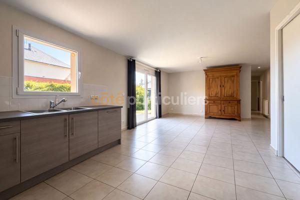 Vente Maison94 m² - 5 Pièces - LA BACONNIERE (53240)