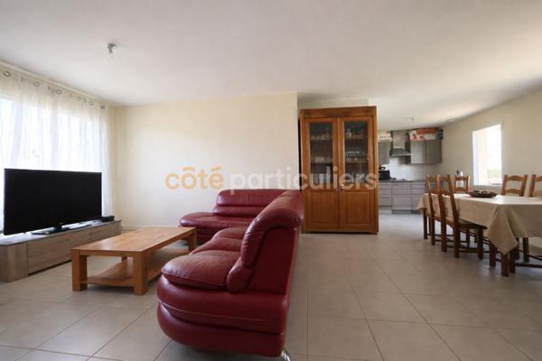 Vente Maison94 m² - 5 Pièces - LA BACONNIERE (53240)