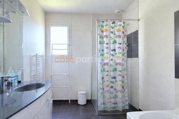 Vente Maison94 m² - 5 Pièces - LA BACONNIERE (53240)