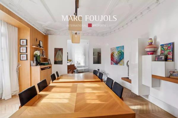 Paris XVII– À proximité immédiate du Parc Monceau