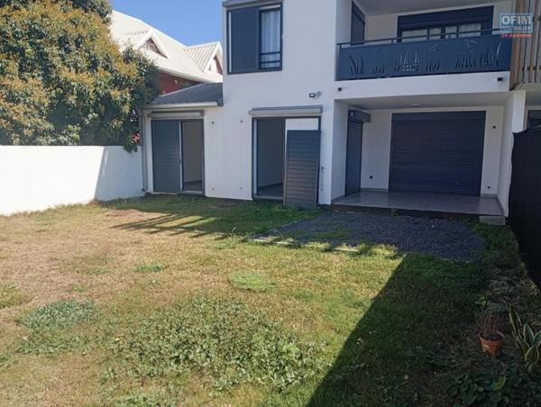 A LOUER APPARTEMENT F3 EN REZ DE JARDIN DE 79 M2 DE SURFACE DANS UNE RESIDENCE RECENTE A LA SALINE LES HAUTS