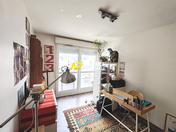 Appartement Argenteuil Centre-Ville 4 pièces 3 chambres de 81 m2 €246 000 ** - Référence 4355