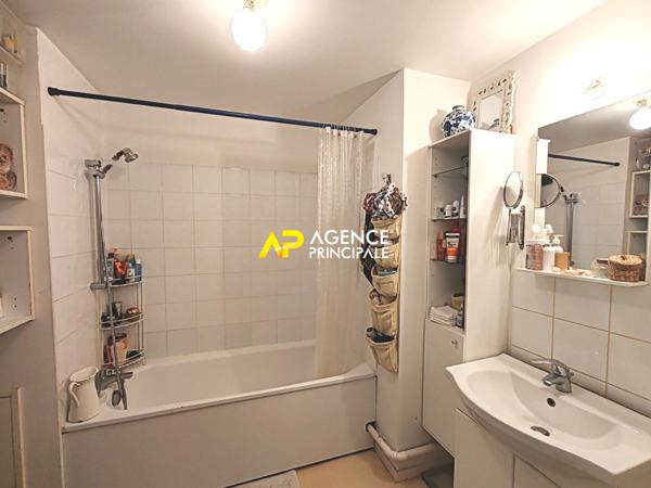 Appartement Argenteuil Centre-Ville 4 pièces 3 chambres de 81 m2 €246 000 ** - Référence 4355